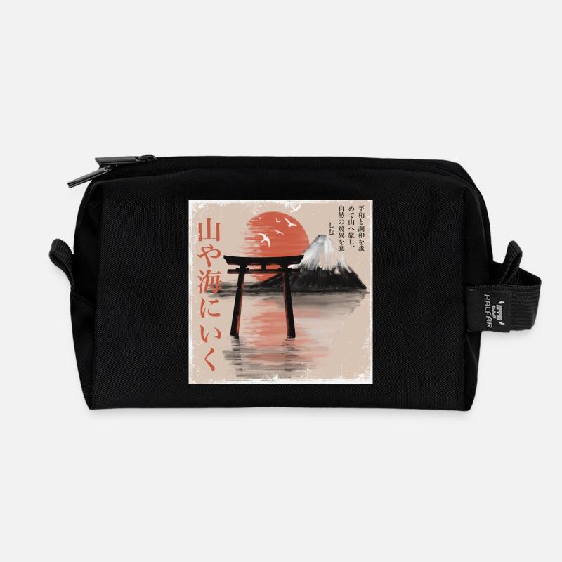 Torii on Mount Fuji at sunset - Recycled Toiletry Zip Bag - black