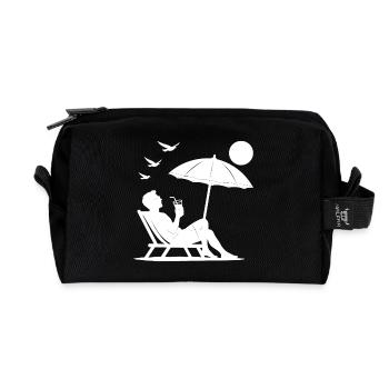 Relaxing in a deck chair on the beach - Recycled Toiletry Zip Bag - black - Front