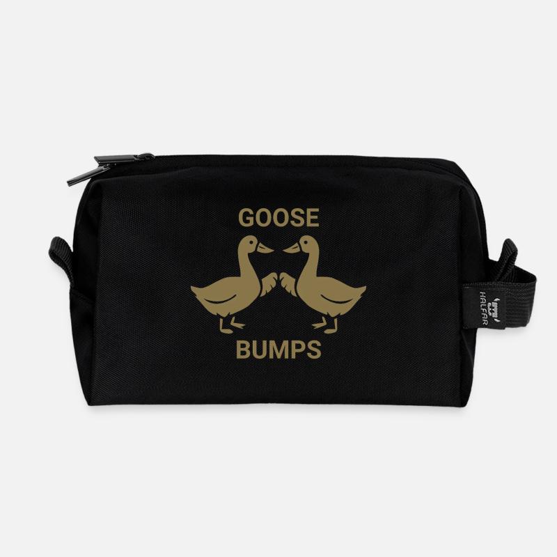 Goose Bumps - Recycelte Kulturtasche - Schwarz