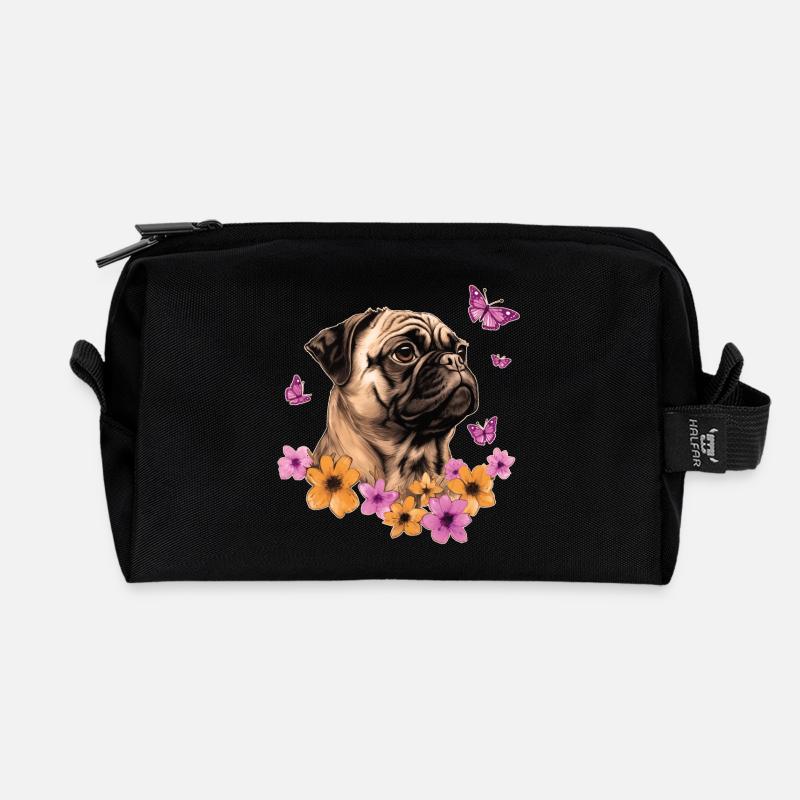 Mops mit Schmetterlingen - Recycelte Kulturtasche - Schwarz