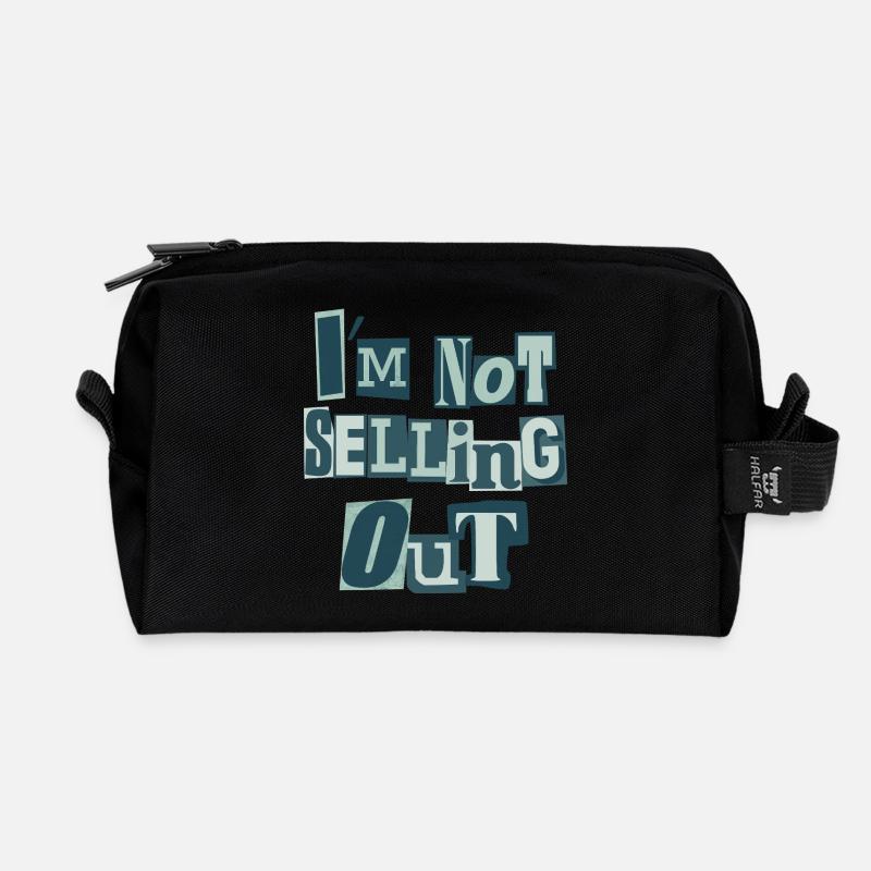 I'm not selling out (green) - Recycled Toiletry Zip Bag - black
