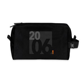 Fabriqué en 2006 Rétro moderniste Design Cadeau d’anniversaire - Trousse de toilette en tissu recyclé - noir - Devant
