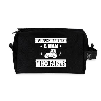 Never underestimate a farmhouse man - Recycled Toiletry Zip Bag - black - Front