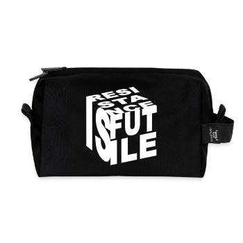 Resistance is futile - Recycelte Kulturtasche - Schwarz - Vorne