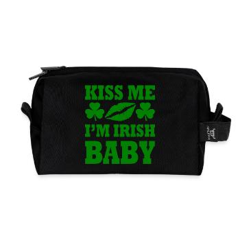 kiss me im irish baby - Recycled Toiletry Zip Bag - black - Front