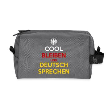 Cool Bleiben und Deutsch Sprechen - Recycled Toiletry Zip Bag - anthracite - Front