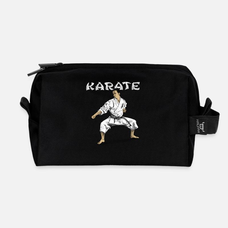 Karate - Recycelte Kulturtasche - Schwarz