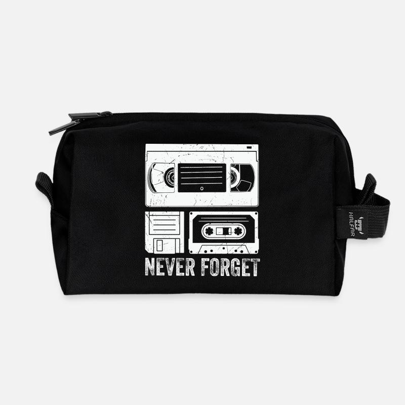 Vintage Cassette Tape Never Forget - Recycelte Kulturtasche - Schwarz