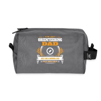 Orientierungslauf Dad Shirt Geschenkidee - Recycelte Kulturtasche - Anthrazit - Vorne