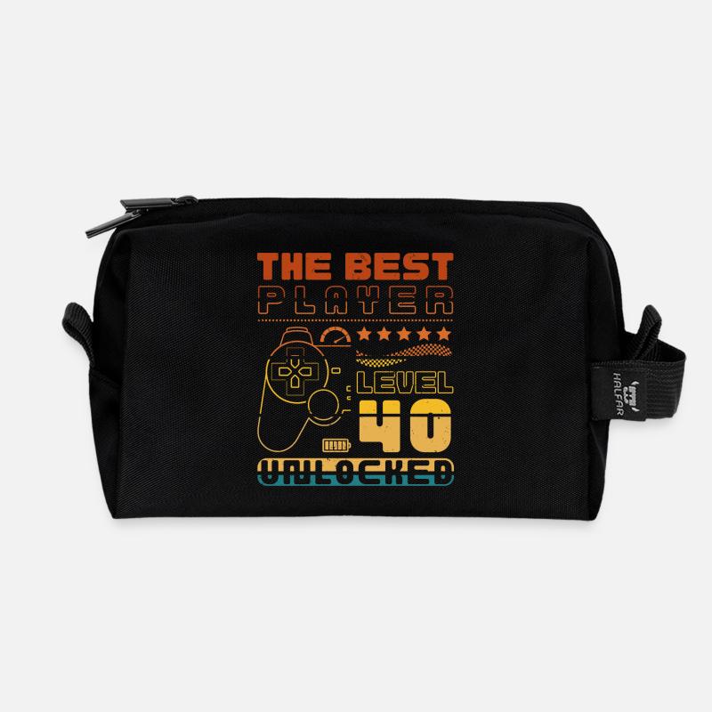 The Best Player - Level 40 unlocked - Recycled Toiletry Zip Bag - black