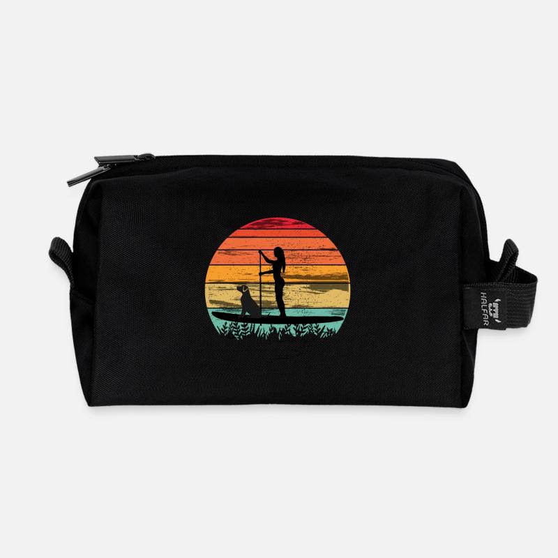 Paddleboarding with dog - Paddleboarding Tee - Recycelte Kulturtasche - Schwarz