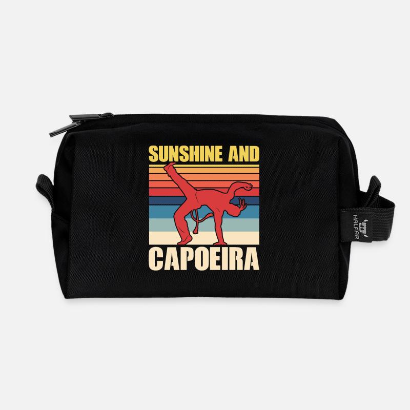 Sonne und Capoeira - Recycelte Kulturtasche - Schwarz