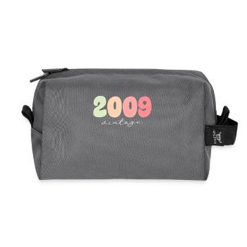 Birthday Year of birth 2009 - Recycled Toiletry Zip Bag - anthracite - Front