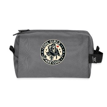 Cool Mädchen sind cool, Einfach cool bleiben! - Recycelte Kulturtasche - Anthrazit - Vorne