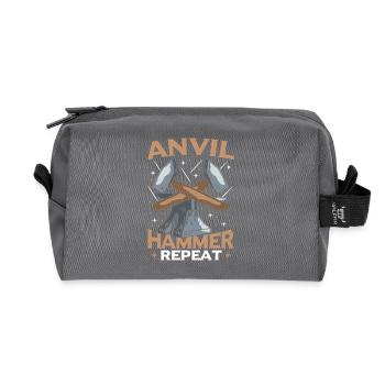 Craftsmanship Metalwork Blacksmithing - Recycled Toiletry Zip Bag - anthracite - Front