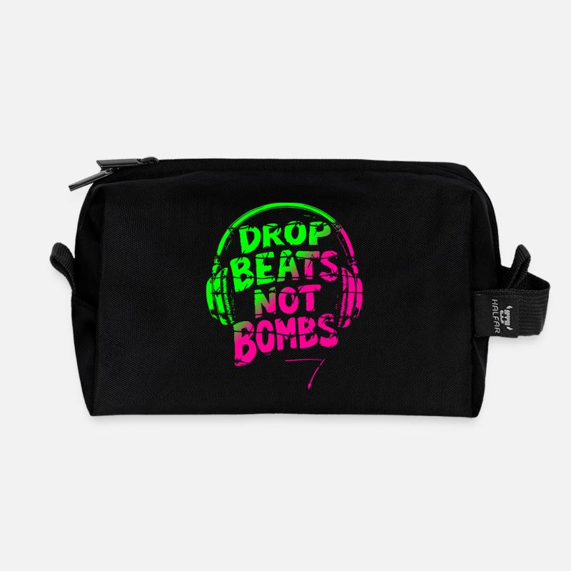 Drop Beats Not Bombs green pink - Recycled Toiletry Zip Bag - black