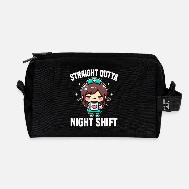STRAIGHT OUTTA NIGHT SHIFT - GESCHENK FÜR KRANKENSCHWESTER - Recycelte Kulturtasche - Schwarz