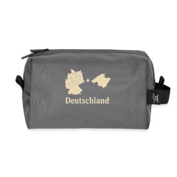 Deutschland + Mallorca = Liebe - Recycelte Kulturtasche - Anthrazit - Vorne