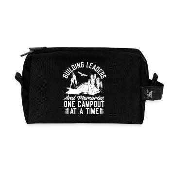 boys scout Scouting Building Leaders Scout - Recycled Toiletry Zip Bag - black - Front
