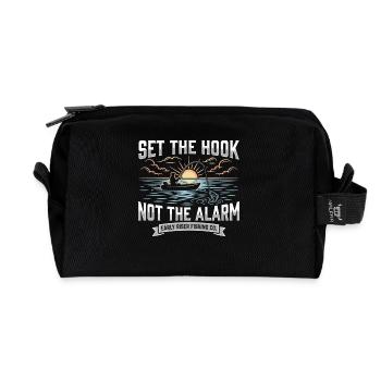Set The Hook Not The Alarm Angler Sonnenaufgang - Recycelte Kulturtasche - Schwarz - Vorne