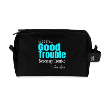 Good Trouble Gradient Zitat-Tee - Recycelte Kulturtasche - Schwarz - Vorne