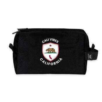 Cali Vibes California Shield - Recycelte Kulturtasche - Schwarz - Vorne