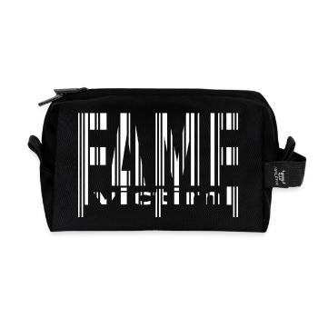 Fame Victim Barcode Shirt – Anti Fame Streetwear - Recycelte Kulturtasche - Schwarz - Vorne