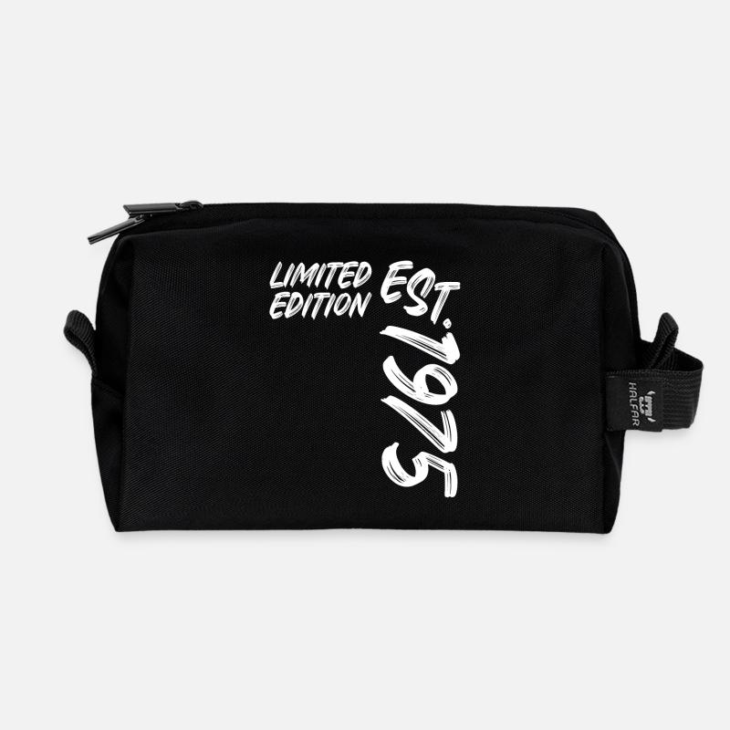 Limited Edition Est. 1975 - Recycelte Kulturtasche - Schwarz