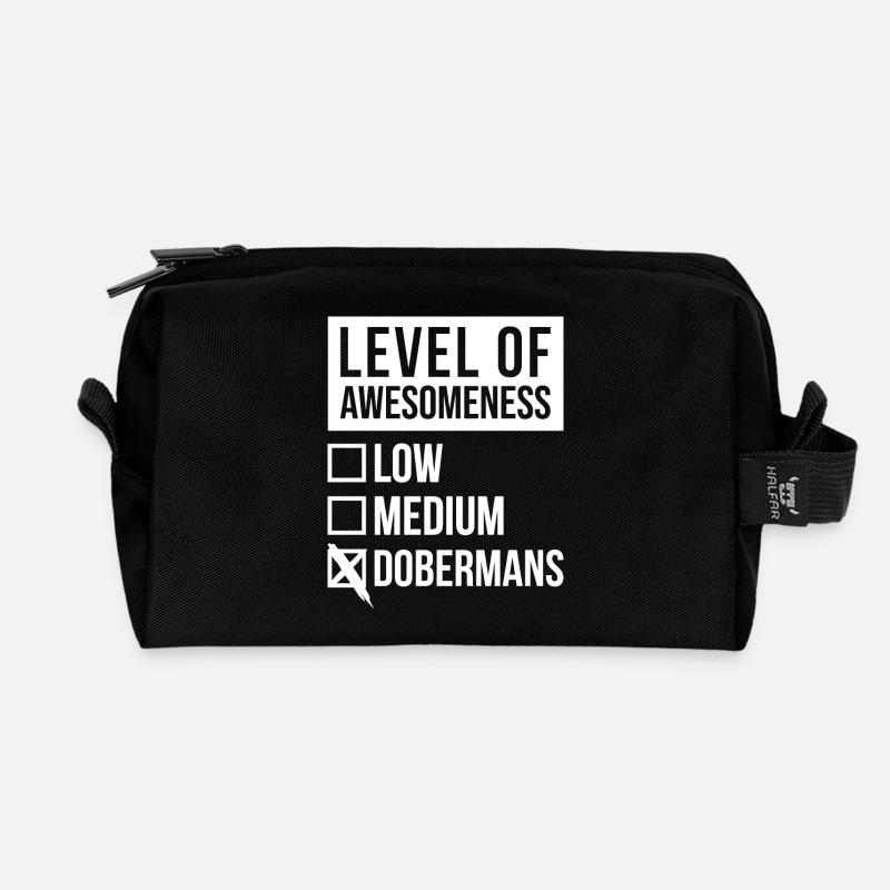 Dobermann - Recycelte Kulturtasche - Schwarz