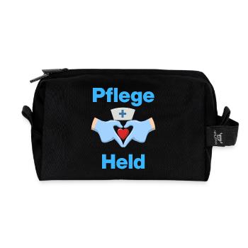 Pflegeheld – Mit Herz und Handschuhen - Recycelte Kulturtasche - Schwarz - Vorne