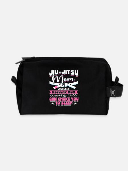Jiu Jitsu Mama Selbstverteidigung Design - Recycelte Kulturtasche - Schwarz