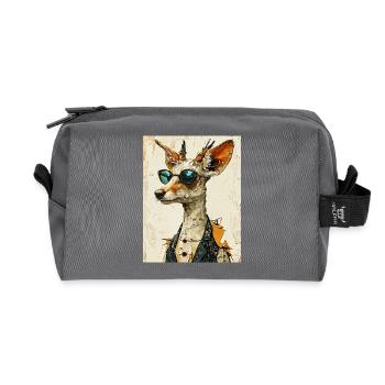 Fuchs im Anzug - Recycelte Kulturtasche - Anthrazit - Vorne