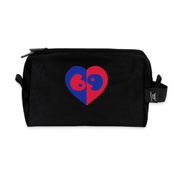 69 (V) - Recycelte Kulturtasche - Schwarz - Vorne