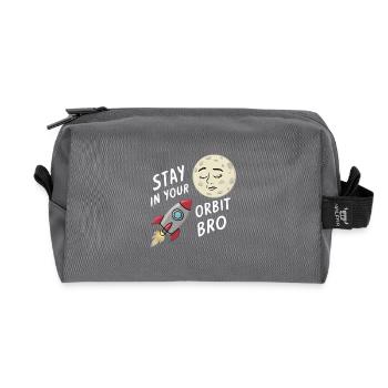 Stay in Your Orbit, Bro - Recycelte Kulturtasche - Anthrazit - Vorne