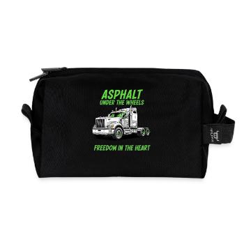 Trucker Herz: Asphalt unter den Rädern - Recycelte Kulturtasche - Schwarz - Vorne