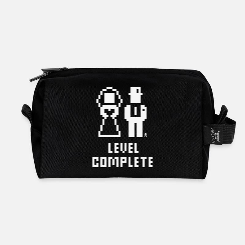Level Complete (Hochzeit / JGA / Pixel / Bold / W) - Recycelte Kulturtasche - Schwarz