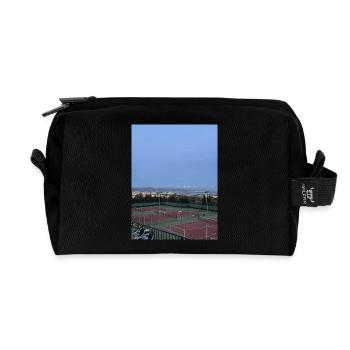 Panorama tennis facility over the city - Recycled Toiletry Zip Bag - black - Front