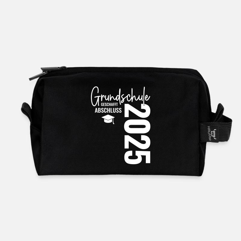 Abschluss 2025 Grundschule - Recycelte Kulturtasche - Schwarz