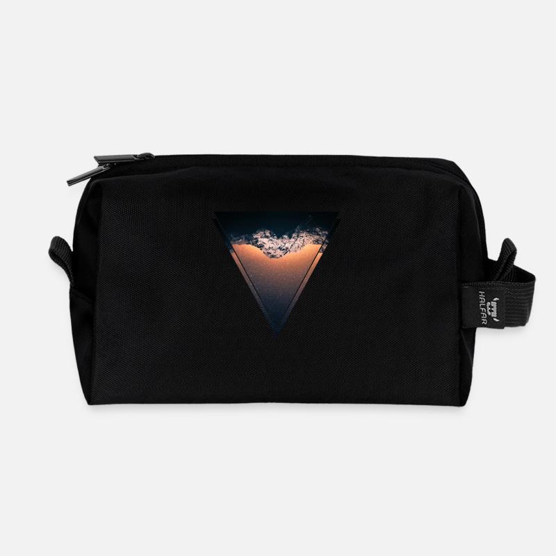 Berge Dreieck - Recycelte Kulturtasche - Schwarz