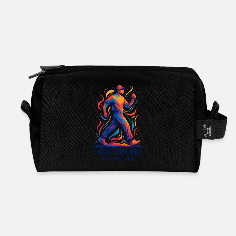 0014 move different male - Recycelte Kulturtasche - Schwarz