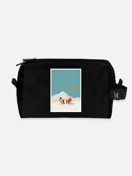 Sunlit Summit Lounge - Recycled Toiletry Zip Bag - black