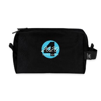 4 years old limited edition - Recycled Toiletry Zip Bag - black - Front