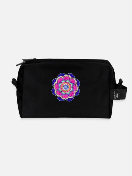 Purple Mandala - Recycelte Kulturtasche - Schwarz