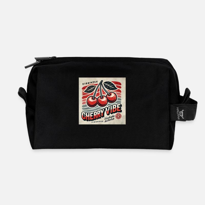 Cherry Vibe - Leidenschaft in Rot - Recycelte Kulturtasche - Schwarz