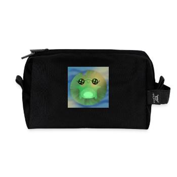Sunning Frog - Recycled Toiletry Zip Bag - black - Front