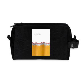 Perfection Minimalist Irony Design - Recycelte Kulturtasche - Schwarz - Vorne