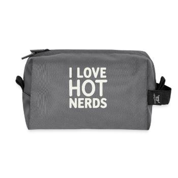 I Love Hot Nerds 16 - Recycelte Kulturtasche - Anthrazit - Vorne