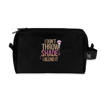 Beauty look for strong women with style - Recycled Toiletry Zip Bag - black - Front