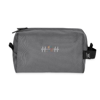 Bass key with heartline - Recycled Toiletry Zip Bag - anthracite - Front