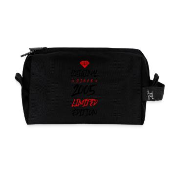 2005 limited edition - Recycelte Kulturtasche - Schwarz - Vorne